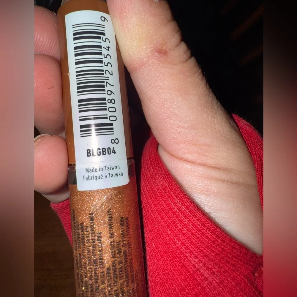 💙 4/$20 NYX Professionals Buttergloss Bling - 04 Pay Me in Gold